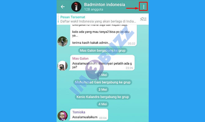 3. ketuk ikon titik tiga verkial untuk mengetahui chat teman di grup